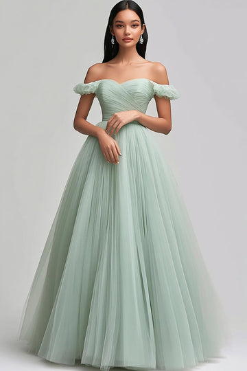 Vert clair à épaules dénudées Une robe longue de bal en tulle